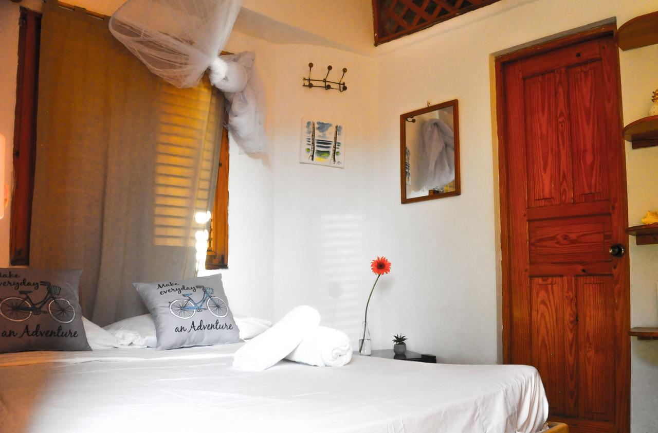 Casa Delfin Guest House Las Terrenas Exteriör bild